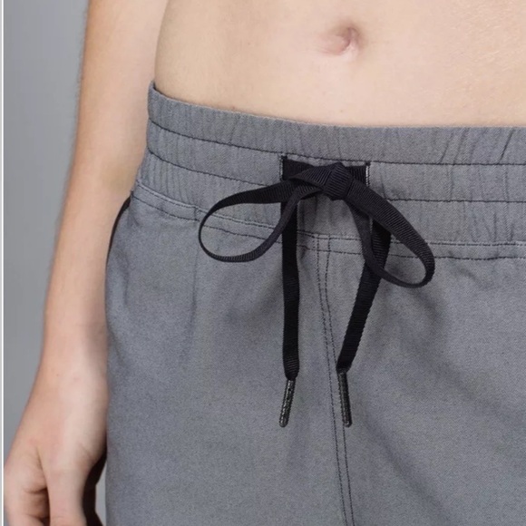 Lululemon Varsity Short - Picture 8 of 11